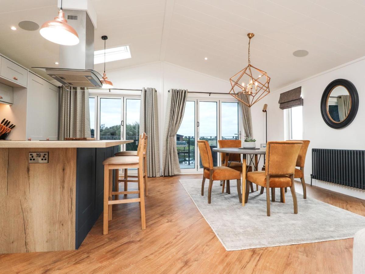 Villa Henry Haven Preston  Esterno foto