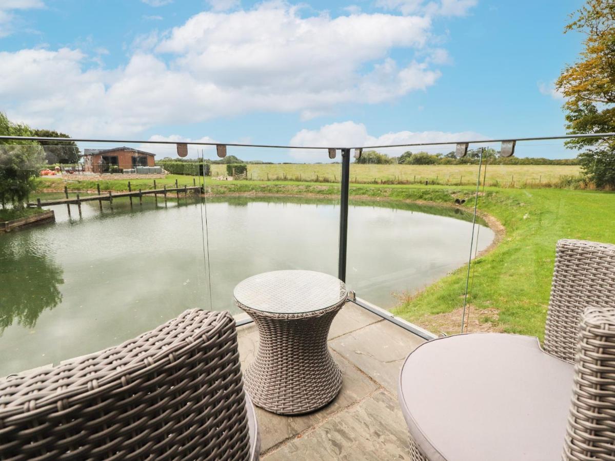 Villa Henry Haven Preston  Esterno foto